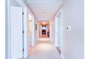 6051 N Ocean Dr, Hollywood, FL 33019, Sold 11/30/20