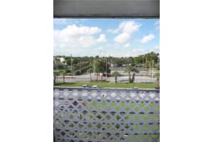 3600 NW 21st St, Lauderdale Lakes, FL 33311, Sold 09/25/20