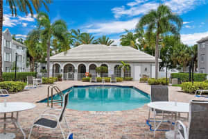 655 SW 111th Way, Pembroke Pines, FL 33025, Sold 08/28/20