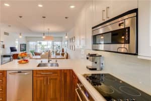 390 N Federal Hwy, Deerfield Beach, FL 33441, Sold 03/11/21