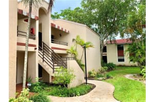 20210 NE 3rd Ct, Miami, FL 33179, Sold 10/08/20