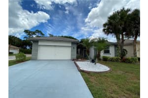 MLS# F10233917, Lake Worth, Florida 33467