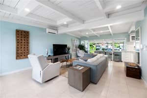 12 Sunset Ln, Pompano Beach, FL 33062, Sold 11/09/20