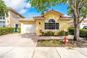 119 Danielle Ct, Weston, FL 33326, Sold 09/03/20