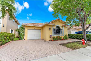 119 Danielle Ct, Weston, FL 33326, Sold 09/03/20