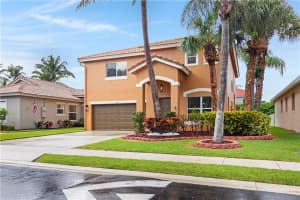 1172 Rialto Dr, Boynton Beach, FL 33436, Sold 08/14/20