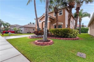 1172 Rialto Dr, Boynton Beach, FL 33436, Sold 08/14/20