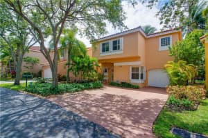 1470 N Trafalgar Cir, Hollywood, FL 33020, Sold 09/22/20