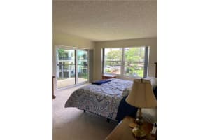 372 Golfview Rd, North Palm Beach, FL 33408, Sold 10/15/21