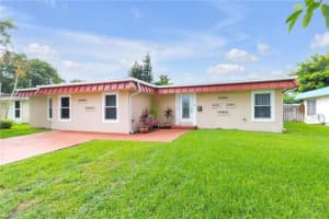 7305 NW 64th St, Tamarac, FL 33321, Sold 09/23/20