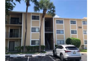 350 Palm Cir W, Pembroke Pines, FL 33025, Sold 07/30/20