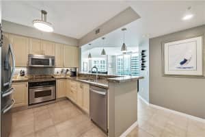 350 SE 2nd St, Fort Lauderdale, FL 33301, Sold 10/02/20