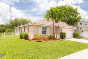 19436 SW 5th St, Pembroke Pines, FL 33029, Sold 08/14/20