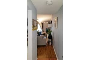 441 SE 10th St, Dania Beach, FL 33004, Sold 09/14/20