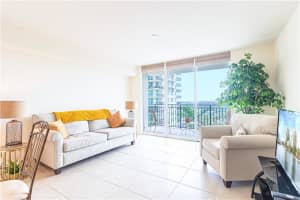 610 W Las Olas Blvd, Fort Lauderdale, FL 33312, Sold 03/02/21