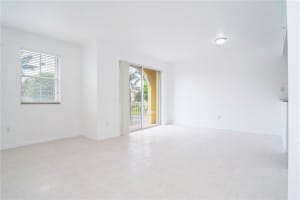 8906 W Flagler St, Miami, FL 33174, Sold 11/16/20