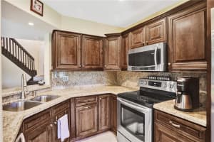 9097 W Sunrise Blvd, Plantation, FL 33322, Sold 08/07/20