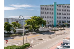 4117 Bougainvilla Dr, Lauderdale-By-The-Sea, FL 33308, Sold 07/31/20