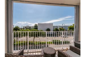 4117 Bougainvilla Dr, Lauderdale-By-The-Sea, FL 33308, Sold 07/31/20