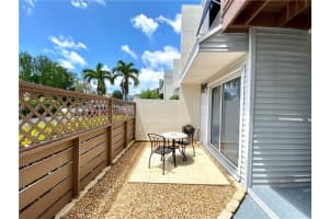 4825 S Hemingway Cir, Margate, FL 33063, Sold 07/29/20