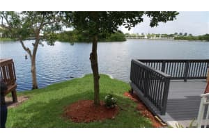 3287 NW 44th St, Oakland Park, FL 33309, Sold 11/16/20