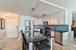 3015 N Ocean Blvd #18k, Fort Lauderdale, FL 33308, Sold 10/21/20