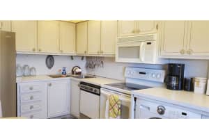 1537 E Hillsboro Blvd, Deerfield Beach, FL 33441, Sold 08/07/20