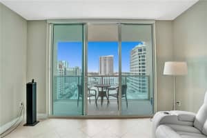 350 SE 2nd St, Fort Lauderdale, FL 33301, Sold 12/08/20