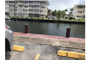 427 Golden Isles Dr #6h, Hallandale Beach, FL 33009, Sold 09/18/20