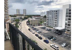 427 Golden Isles Dr #6h, Hallandale Beach, FL 33009, Sold 09/18/20