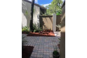 295 Pine Shadow Way, Wellington, FL 33414, Sold 10/16/20
