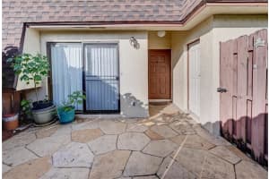 5702 Swordfish Cir, Tamarac, FL 33319, Sold 07/31/20