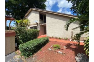 8321 SW 39th Ct, Davie, FL 33328, Sold 08/14/20