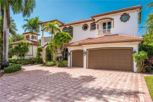 12441 N Stonebrook Cir, Davie, FL 33330, Sold 08/28/20