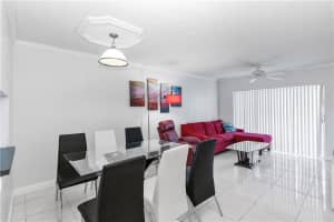 7502 NW 30th Pl, Sunrise, FL 33313, Sold 01/28/21