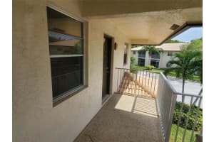 5580 Lakeside Dr, Margate, FL 33063, Sold 09/22/20