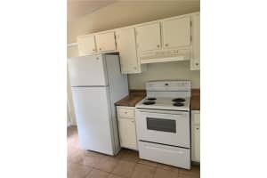 5546 Lakewood Cir S, Margate, FL 33063, Sold 09/10/20