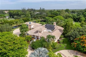 8935 NW 68th Ct, Parkland, FL 33067, Sold 11/20/20