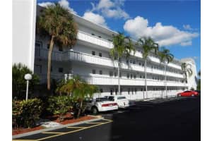 604 NE 2nd St, Dania Beach, FL 33004, Sold 08/25/20