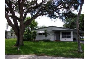 5820 N Farragut Dr, Hollywood, FL 33021, Sold 07/13/20