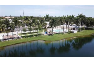 4345 SW 72nd Terrace, Davie, FL 33314, Sold 08/10/20