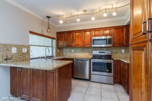 5270 NE 6th Ave, Fort Lauderdale, FL 33334, Sold 09/25/20