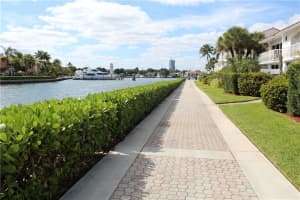 3750 NE 209th Terrace, Miami, FL 33180, Sold 12/07/20
