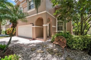 11459 NW 48th Ct, Coral Springs, FL 33076, Sold 08/31/20