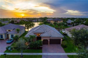 7721 NW 120th Dr, Tamarac, FL 33321, Sold 08/18/20