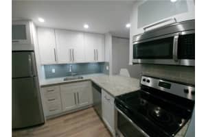 1800 N Andrews Ave #4j, Fort Lauderdale, FL 33311, Sold 10/05/20