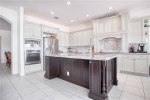 9885 Cobblestone Creek Dr, Boynton Beach, FL 33472, Sold 08/12/20