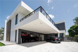 31 Pelican Dr, Fort Lauderdale, FL 33301, Sold 06/18/21