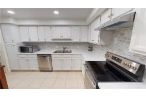 3900 Galt Ocean Dr, Fort Lauderdale, FL 33308, Sold 05/04/21