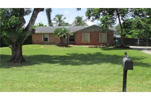 13735 SW 20th St, Davie, FL 33325, Sold 09/21/20